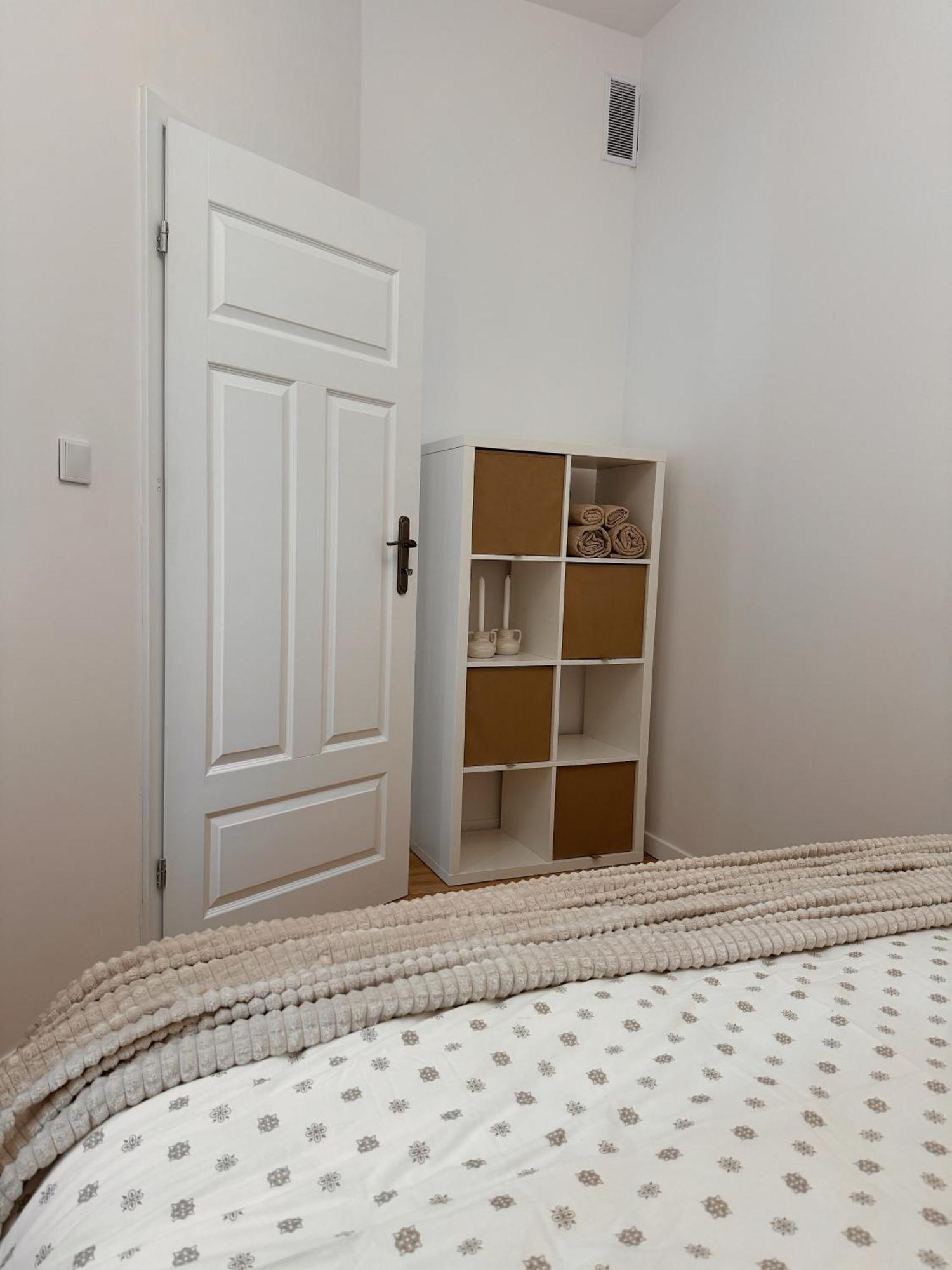 Honey Nook 3 Minutes From The Center Apartment Poznan